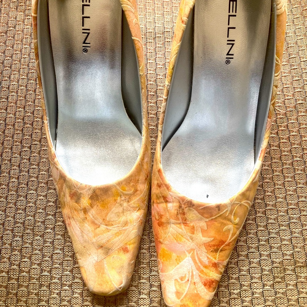 Flower heels